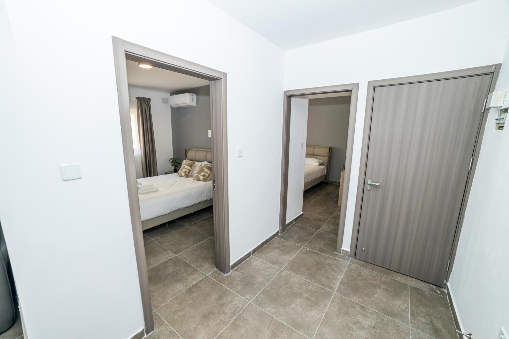 Charming Corner Apartment With Country View 2Br เซนต์พอลส์เบย์ ภายนอก รูปภาพ